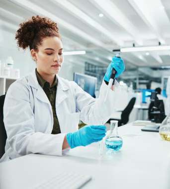 Illustration de la gestion des formules, des substances et de la réglementation CLP dans un ERP dédié à l’industrie chimique