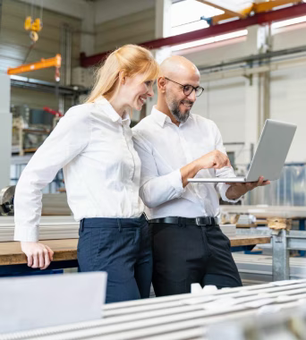 Illustration de la vision unifiée des processus métier dans IFS Cloud pour une gestion centralisée