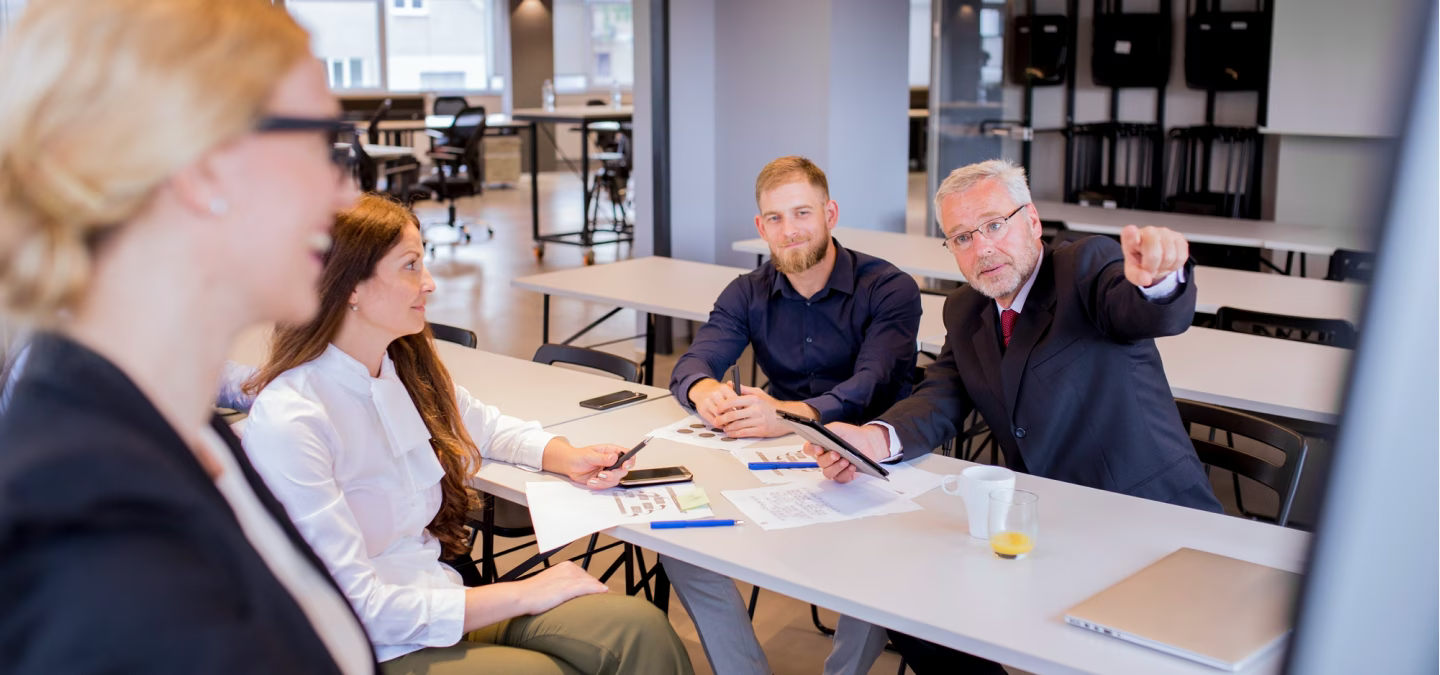 Illustration d’un ERP conçu pour les PME industrielles : centralisation de la gestion, pilotage des flux et simplicité d’usage